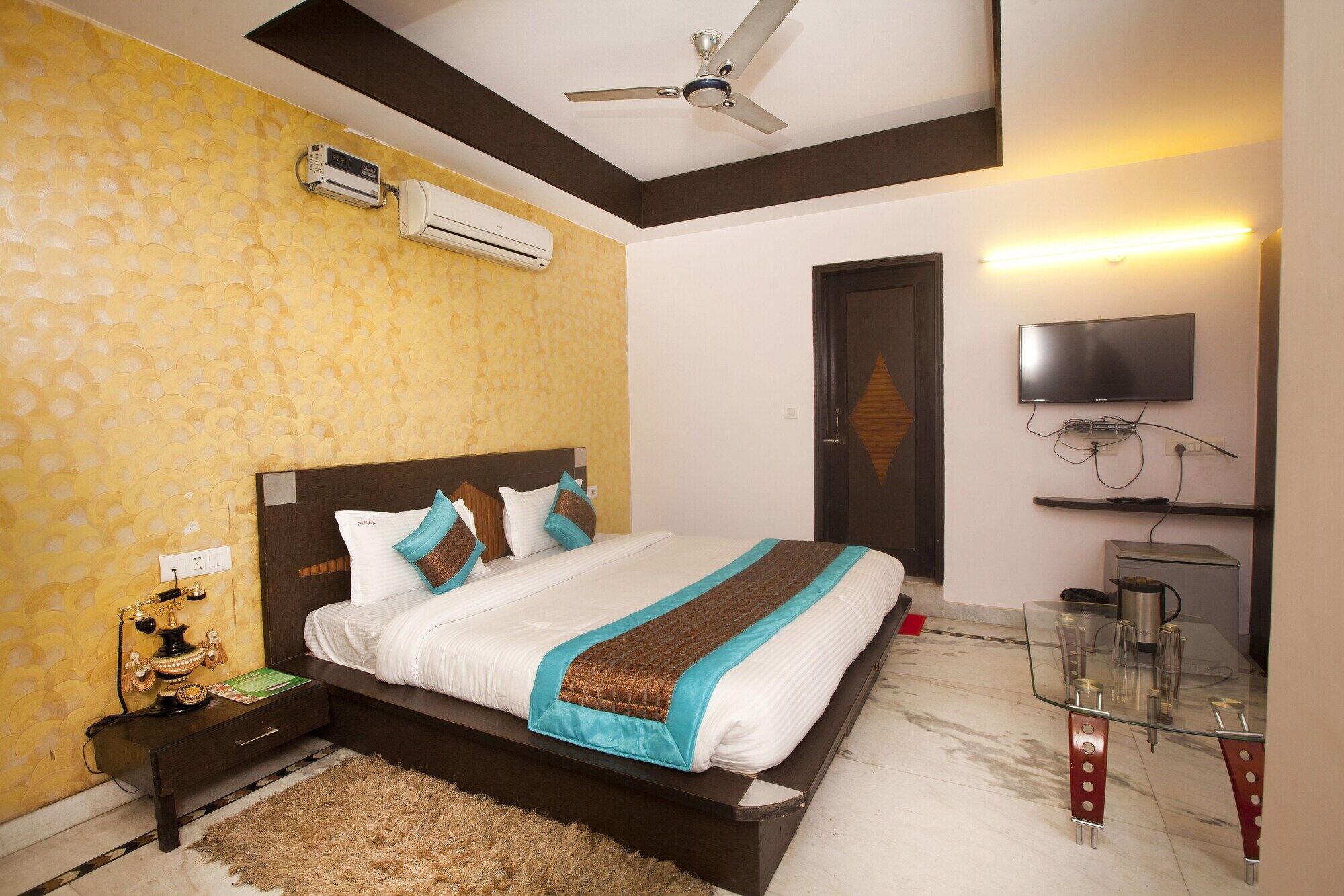Oyo 337 Hotel Anand دلهي المظهر الخارجي الصورة