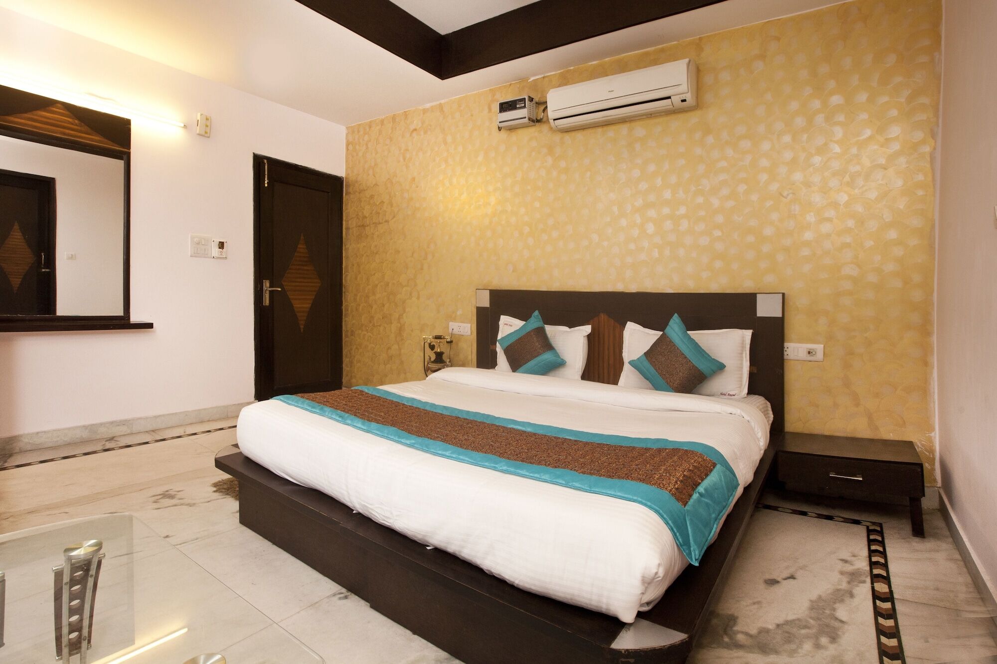 Oyo 337 Hotel Anand دلهي المظهر الخارجي الصورة